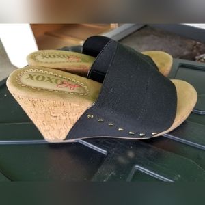 XOXO Soft Wedges
